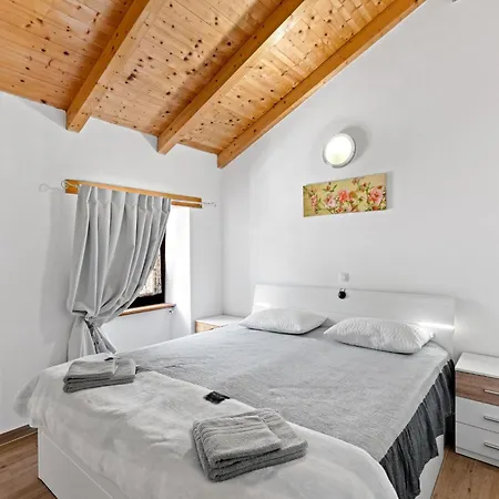 Ive By Interhome Holiday home Vodnjan