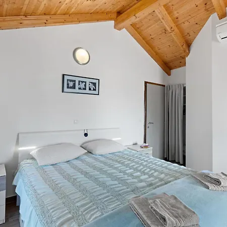 Ive By Interhome Holiday home Vodnjan