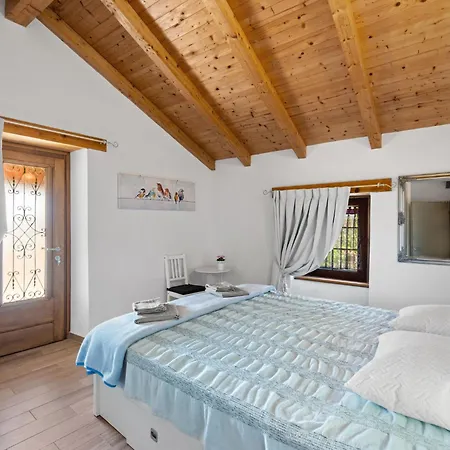 Ive By Interhome