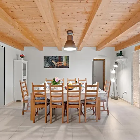 Casa de Férias Ive By Interhome Vodnjan