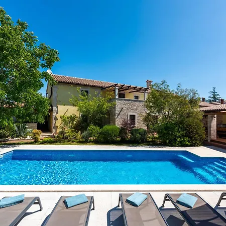 Hébergement de vacances Ive By Interhome